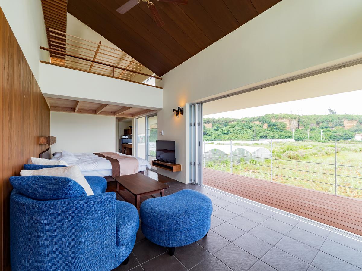 Keiki Beachhouse & Cafe Hotel Накиджин Екстериор снимка